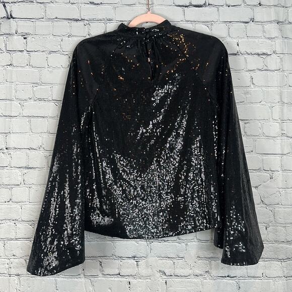 RTA Sequin Keyhole Top Black Small* - Picture 7 of 7